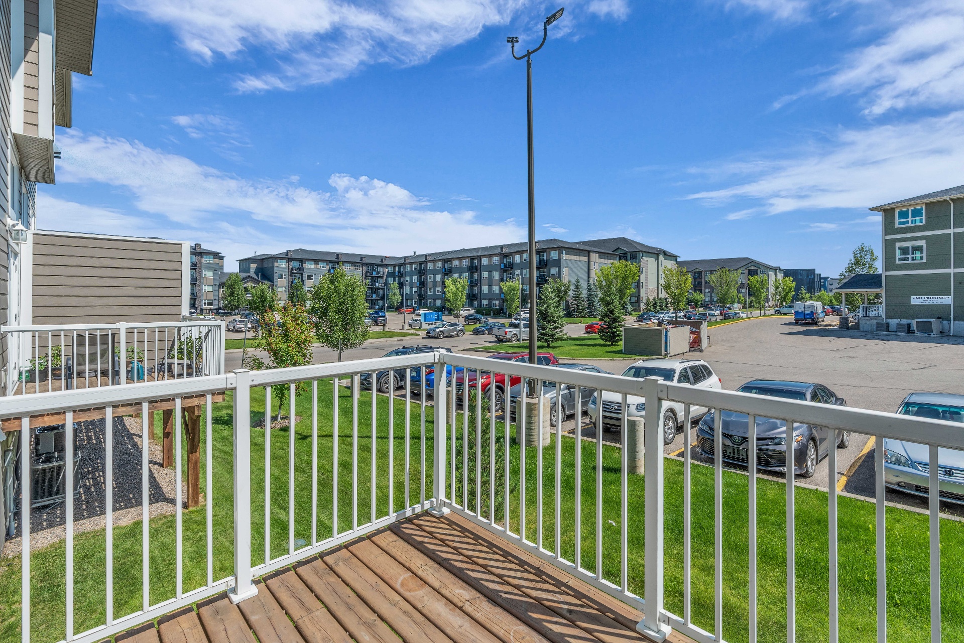 小区最低价！石桥社区联排· 212 Willis Cres #103—— 林与唐地产 - 9